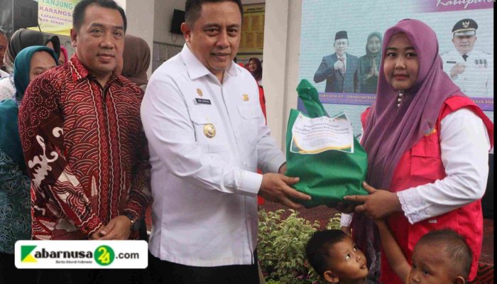 PT. Sugity Creatives Salurkan CSR untuk Program P2WKSS di Desa Karangsatu