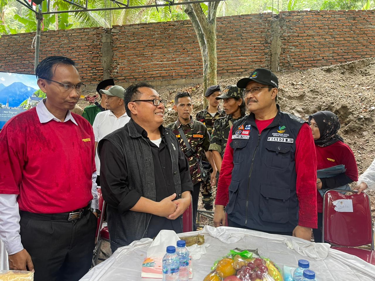 Kick Off HKSN 2024 Dimulai di Desa Talaga: Kolaborasi Mensos Saifullah Yusuf, Mendes Yandri, dan SMSI Pusat