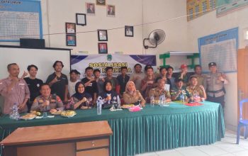 Polres PALI Melalui Polsek Talang Ubi Bersama Badan Narkotika Nasional (BNN) Kota Prabumulih Menggelar kegiatan Sosialisasi Anti Narkoba Tahun 2024 di Desa Panta dewa,