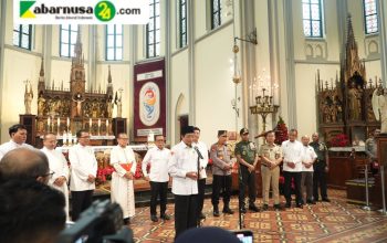 Sapa Umat Kristiani di Gereja, Menag: Natal Menambah Rasa Sayang dan Cinta Damai