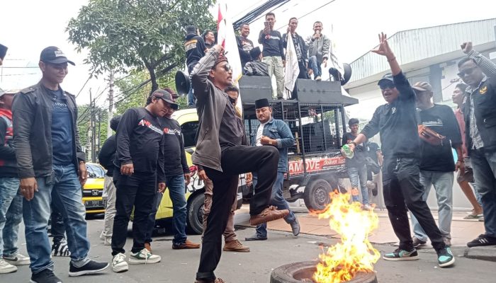 AMI DPC Pamekasan Akan Menggelar Aksi Demo Besar-besaran di Dua Lapas Yang Ada di Kabupaten Pamekasan.