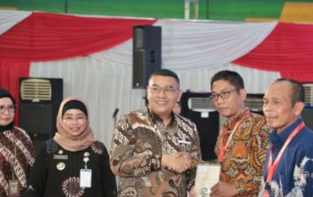 Petani dan Nelayan di Kabupaten Batang Peroleh Sertipikat Elektronik: Terima Kasih Sudah Memberi Kemudahan