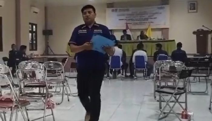 Terpilihnya Kembali Ade Guniwa Sebagai Ketua Katar Cibarusah Secara Aklamasi Jadi Sorotan dan Mendapatkan Penolakan