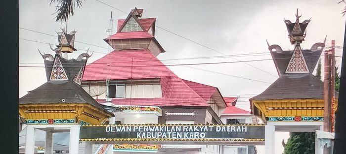 Pemkab Karo Keluarkan Dana 43 Milyar Untuk Biaya Tugas DPRD  Pemerhati Penggunaan Anggaran Minta Kejatisu Usut Dana Di DPRD Karo