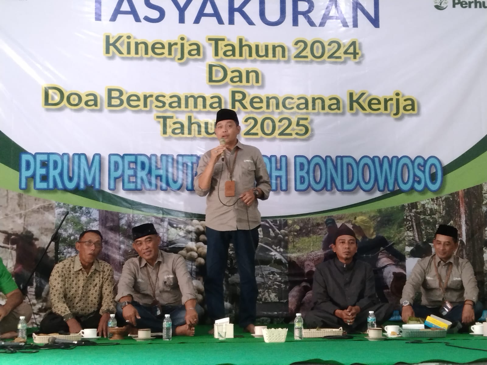 Perum Perhutani Santuni Anak Yatim