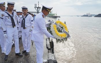 Kenang Jasa Pahlawan, Danlanal Palembang Pimpin Upacara Dharma Samudera