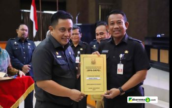 Serahkan DPA-SKPD 2025, Pj Bupati Bekasi Minta Perangkat Daerah Optimalkan Program Prioritas