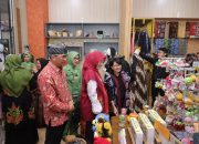 "Launching Gerai Dekranasda Kota Cimahi, Dicky Saromi : Upaya Strategis Dorong Umkm Cimahi Berdaya Saing"