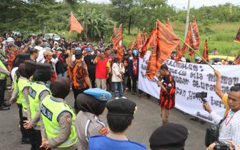 Aksi Unjuk Rasa Yang digelar Oleh Organisasi Kemasyarakatan (Ormas) Pemuda Pancasila Kabupaten PALI