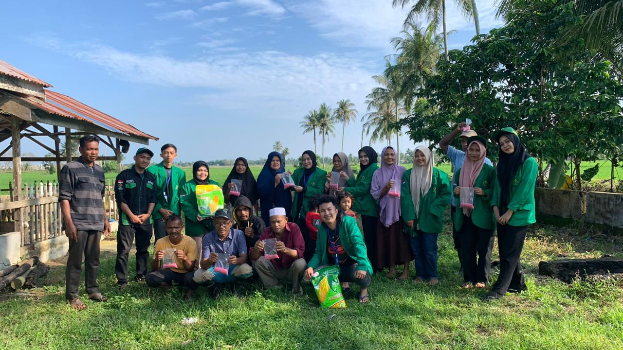 Petani Keude Aron Bangkit, Mahasiswa KKN 136 Hadir dengan Solusi dan Harapan