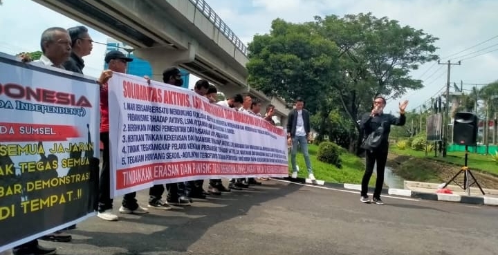 Sumur Tambang Minyak Terbakar di Keluang, Kinerja Satgas Polda Sumsel Terkesan Mandul dan Habiskan Uang Negara