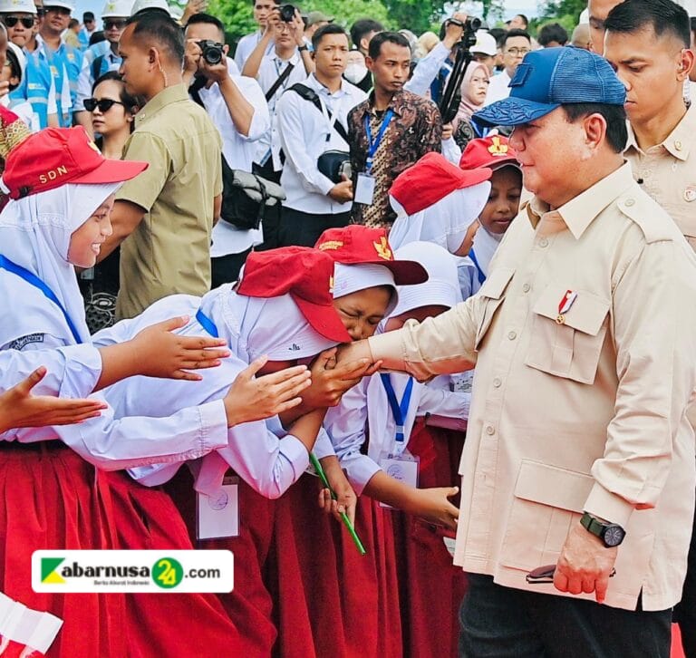 Presiden Prabowo Targetkan Seluruh Anak Dapat Akses Makan Bergizi Gratis pada Akhir 2025