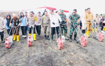 Polda Sumsel Gelar Penanaman Jagung Yang dipusatkan di OI, Dalam Program Tanam Jagung 1 Juta Hektar serentak se-Indonesia