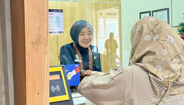 Dukung Implementasi ESG, LRT Sumsel Hadirkan Metode Pembayaran Non Tunai Menggunakan QRIS di Seluruh Stasiun LRT Sumsel