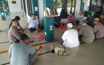 Rencana Bangun Masjid, Polsek Cikarang Pusat dan DKM Masjid AT – Tauhid Adakan Rapat Bersama