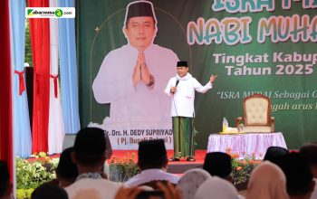 Momen Peringatan Isra Mi’raj 2025, Pj Bupati Bekasi Ajak Masyarakat Jaga Nilai Keimanan