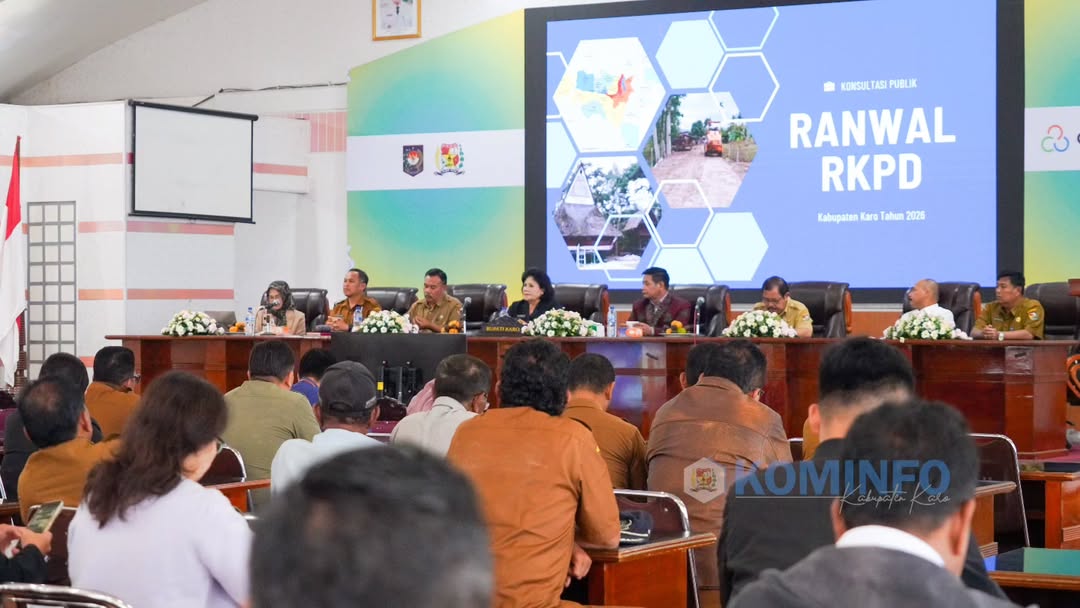 Bupati Karo Buka Acara Forum Konsultasi Publik Rancangan Awal RKPD Kabupaten Karo Tahun 2026