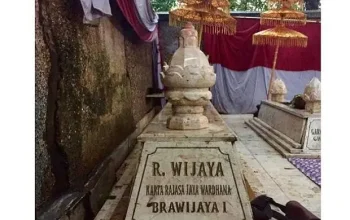 Kisah Di Balik Misteri Makam Raden Wijaya Yang Pernah Di Datengi Oleh Pejabat Tinggi Negara