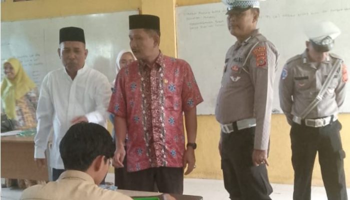 Anak Sekolah  Aceh Tenggara Nikmati Makan Bergizi Gratis program presiden.