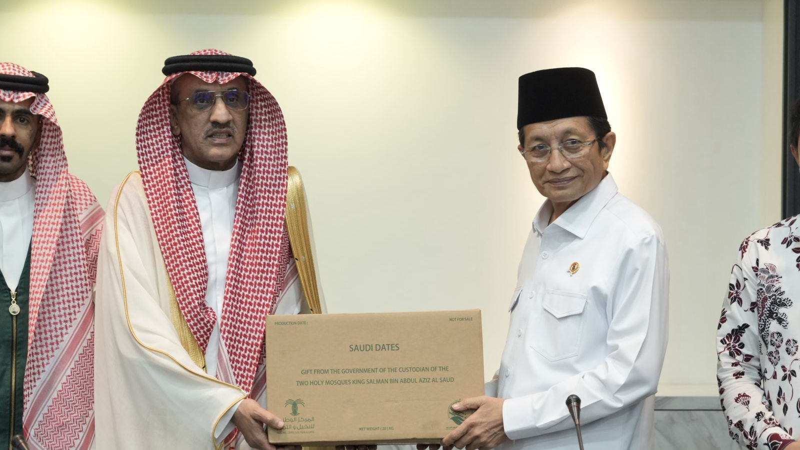 Saudi Berikan 100 Ton Kurma Ramadan untuk Indonesia