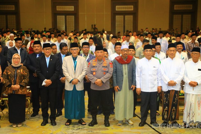 Sukseskan Program MBG, Kapolri Pastikan Kolaborasi Bersama NU