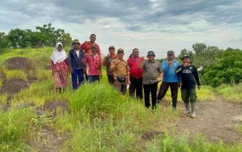 Gelar Sidak, Wakil ADM Perum Perhutani KSKPH Bondowoso Utara Pastikan Keberhasilan Reboisasi