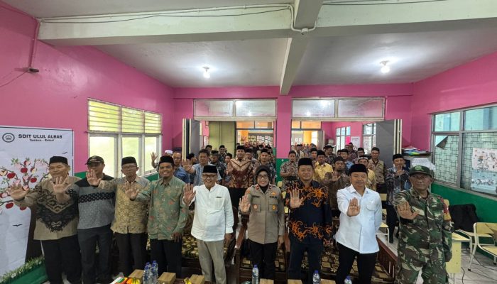 Direktorat Pencegahan Densus 88 AT Polri & Yayasan Ulul Albab Tambun Bekasi Gelar Sosialisasi dan Edukasi Peran Strategis Pengajar dalam Membangun Generasi yang Beriman, Berilmu Melawan Paham Radikalisme