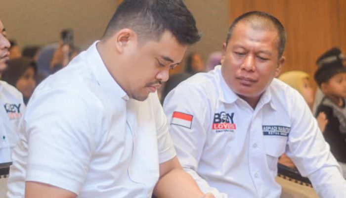 Ketua umum DPP Relawan Bobi lovers Mari bersama kita dukung kepemimpinan Bobby Surya sebagai Gubernur dan Wakil Gubernur Sumatera Utara