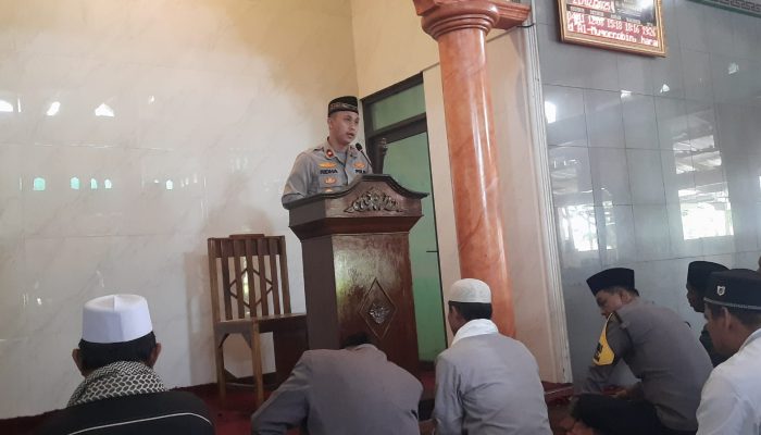 Kapolsek Cikarang Selatan Gelar Safari Jumat Kamtibmas, Beri Himbauan Jelang Ramadhan