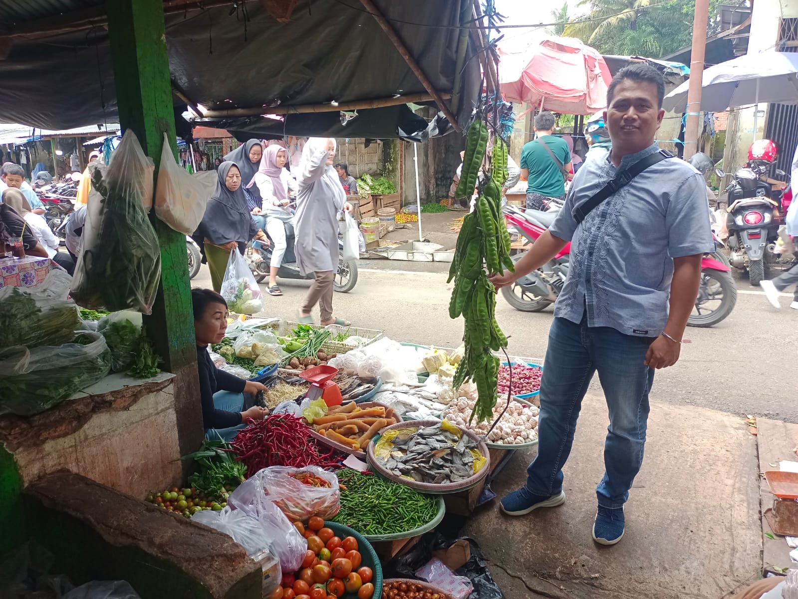 Menjelang Bulan Suci Ramadan 1446 H, Polsek Talang Ubi Melakukan Pemantauan Harga Sembako