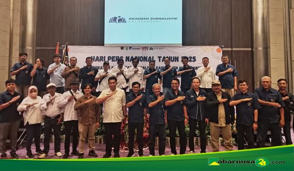 PWI Karawang Gelar Akademi Jurnalistik