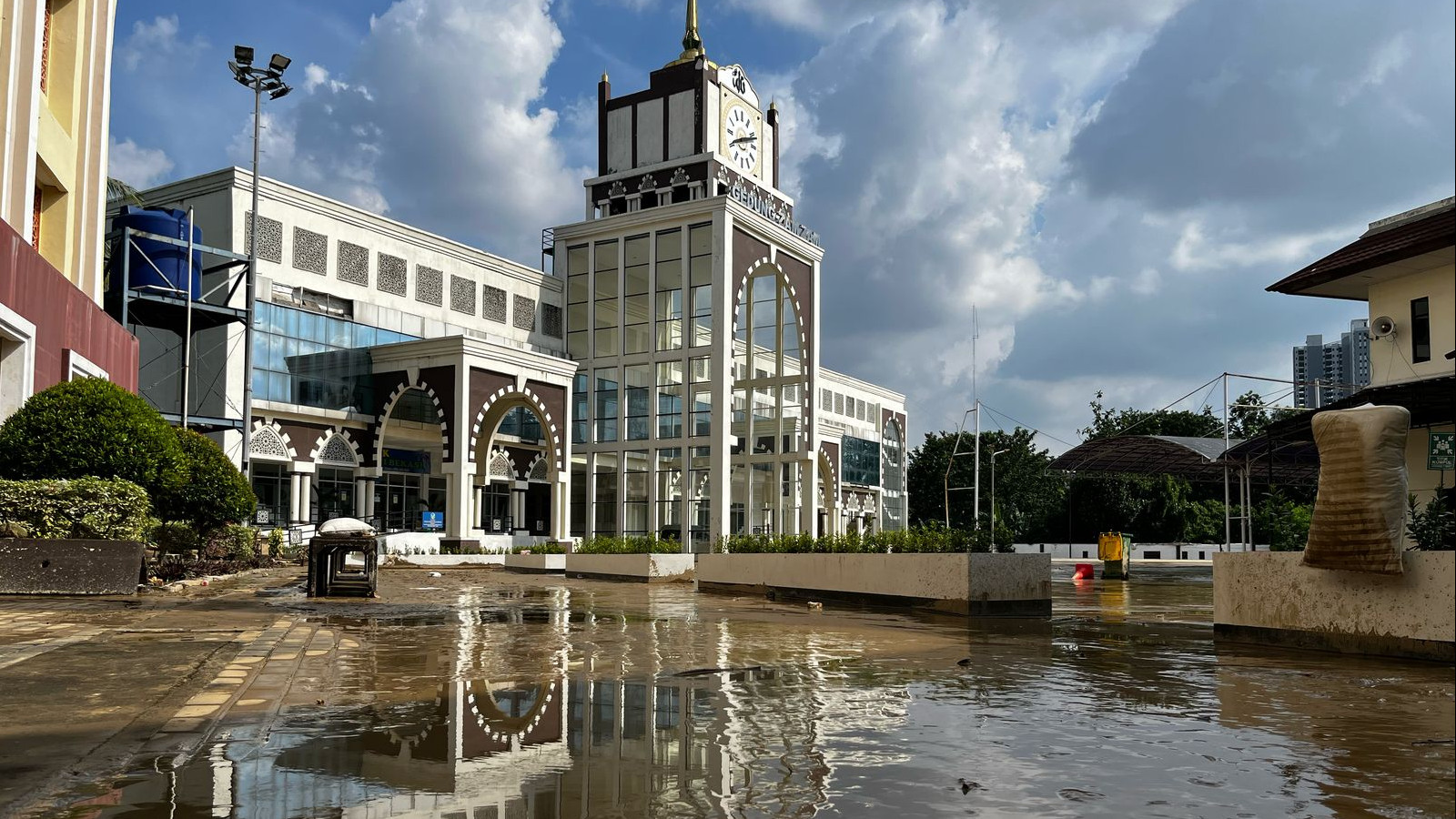 Terdampak Banjir, Kemenag Mitigasi Layanan Asrama Haji Bekasi