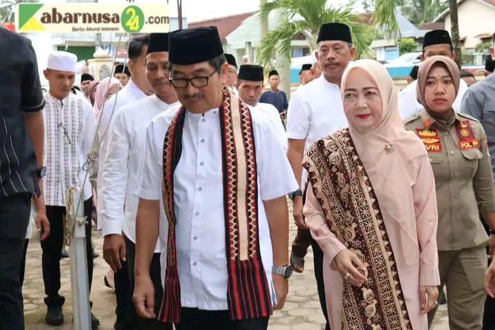 Safari Ramadhan Bupati Lampung Utara di Masjid Istiqomah. Desa Sawojajar