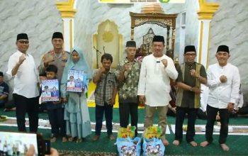 Ketua  DPRD Lampung Utara Safari Ramadhan di  Masjid  Nur Al-Fath