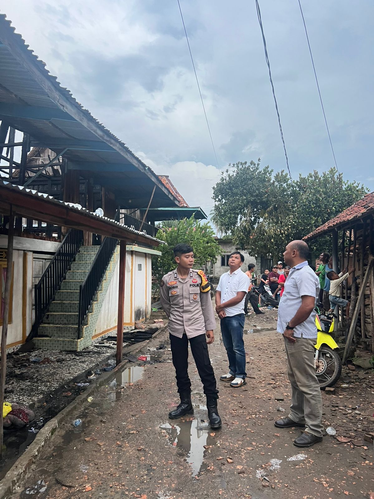 Dua Unit Rumah Semi Permanen Ludes di Lalap Si Jago Merah di Desa Panta Dewa