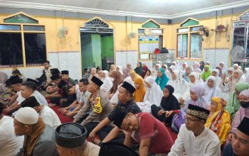 Polsek Penukal Utara Hadiri Safari Ramadhan 1446 H di Desa Tempirai