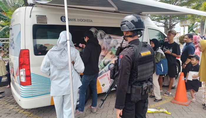 Dukung Semarak dan Cinta Rupiah, Stasiun Kertapati Menjadi Lokasi Penukaran Uang Rupiah