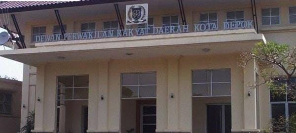 Keterangan Gambar : Gedung Dewan Perwakilan Rakyat Daeran (DPRD)Kota Depok. Dokumentasi arsip media kabarnusa24.com (Raga R. Wijaya)