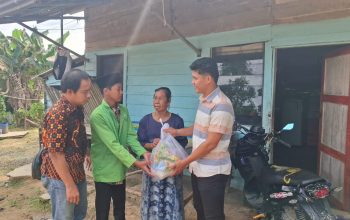 Polres PALI Gelar Bakti Sosial Ramadhan, Mahasiswa dan Masyarakat Terima Bantuan Sembako