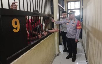 IPDA A.Wadi Harpa Laksanakan Pemeriksaan Tahanan di Polres PALI, Pastikan Kondisi Aman dan Sehat
