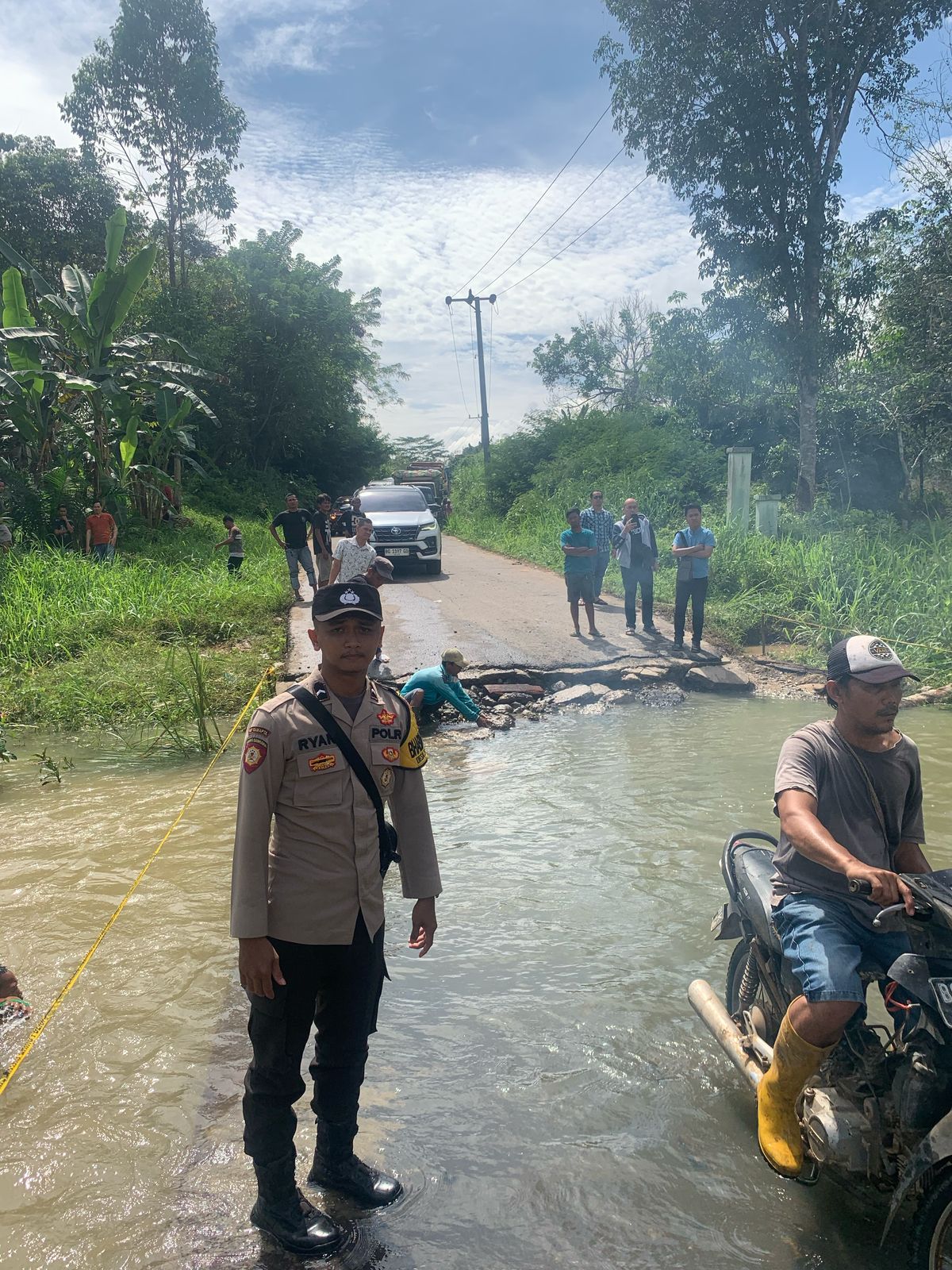 Hujan Dengan Intensitas Tinggi Yang Mengguyur Wilayah Kabupaten PALI Membuat di Sejumlah Desa Kebanjiran