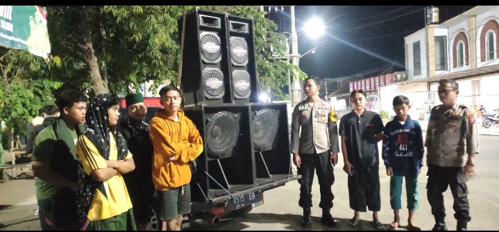 Polres Situbondo Tertibkan Sound Horeg yang Resahkan Warga saat Patrol Sahur