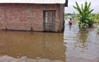 Warga Desa Air Itam Timur Mengharapkan Uluran Tangan Pemerintah Warga Terkena Dampak Banjir 