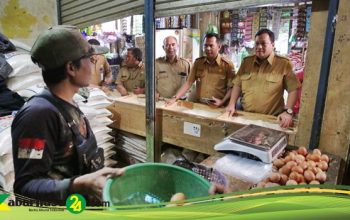 Pemkab Garut Pastikan Stok dan Harga Bahan Pokok di Pasar Malangbong Stabil Jelang Idulfitri