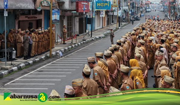 Suasana apel pagiPemkab Garut di Pengkolan Garut@Kabarnusa24.com