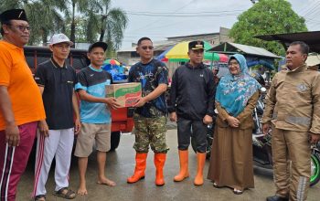 Wakil Bupati Bekasi Tinjau Lokasi Banjir di Perumahan Puri Mutiara Indah