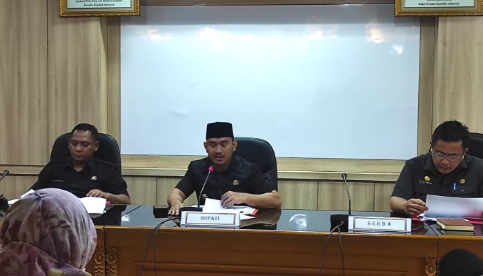 Rapim Perdana, Bupati Bekasi Instruksikan PD Sukseskan Program 100 Hari Kerja