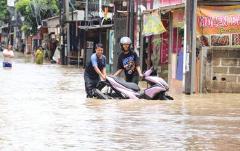 Bekasi Dilanda Banjir, Bupati Instruksikan Penanganan Cepat