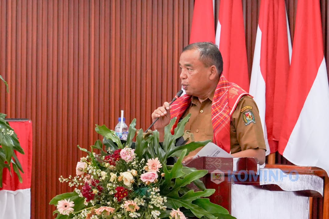 Bupati dan Wakil Bupati Karo Hadiri Rapat Paripurna DPRD Karo dalam rangka Penyampaian Laporan Pelaksanaan Reses Anggota DPRD Kabupaten Karo Masa Reses 1 Tahun Sidang 1 Tahun Anggaran 2025