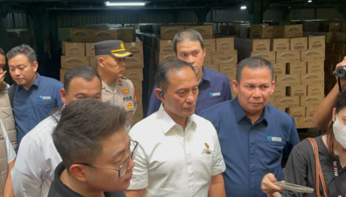 Polri Sidak Produsen MinyaKita di Tangerang, Pastikan Takaran Sesuai Label